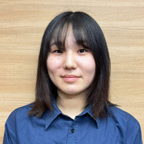 栫井 麻美